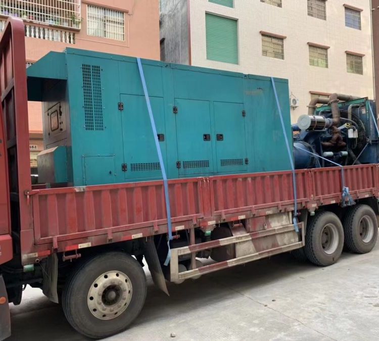 云霄如何在不同负载率下确保 400KW 柴油发电机组的正常运行？