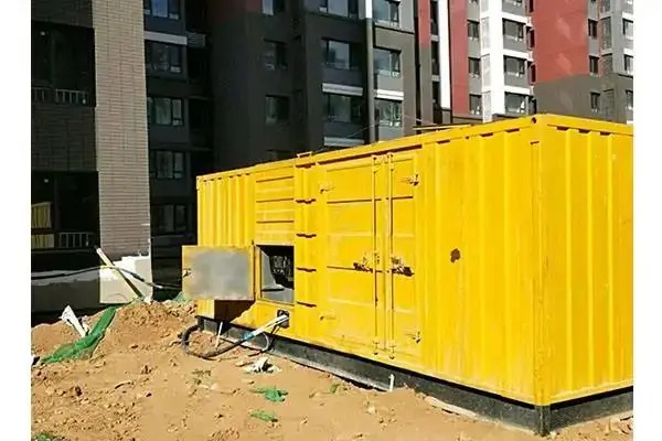 云霄发电机租赁中燃油压力过低会对发动机的哪些部件造成损坏？