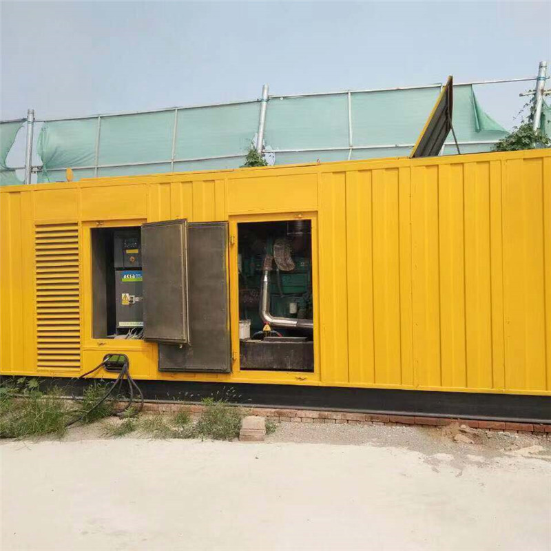 云霄怎样在发电机组租赁合同条款中明确设备维护责任？