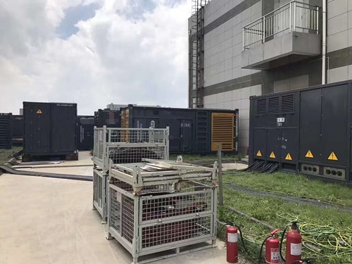云霄除了定期检查，还有哪些方法可以及时发现接触式转速表探头的磨损？